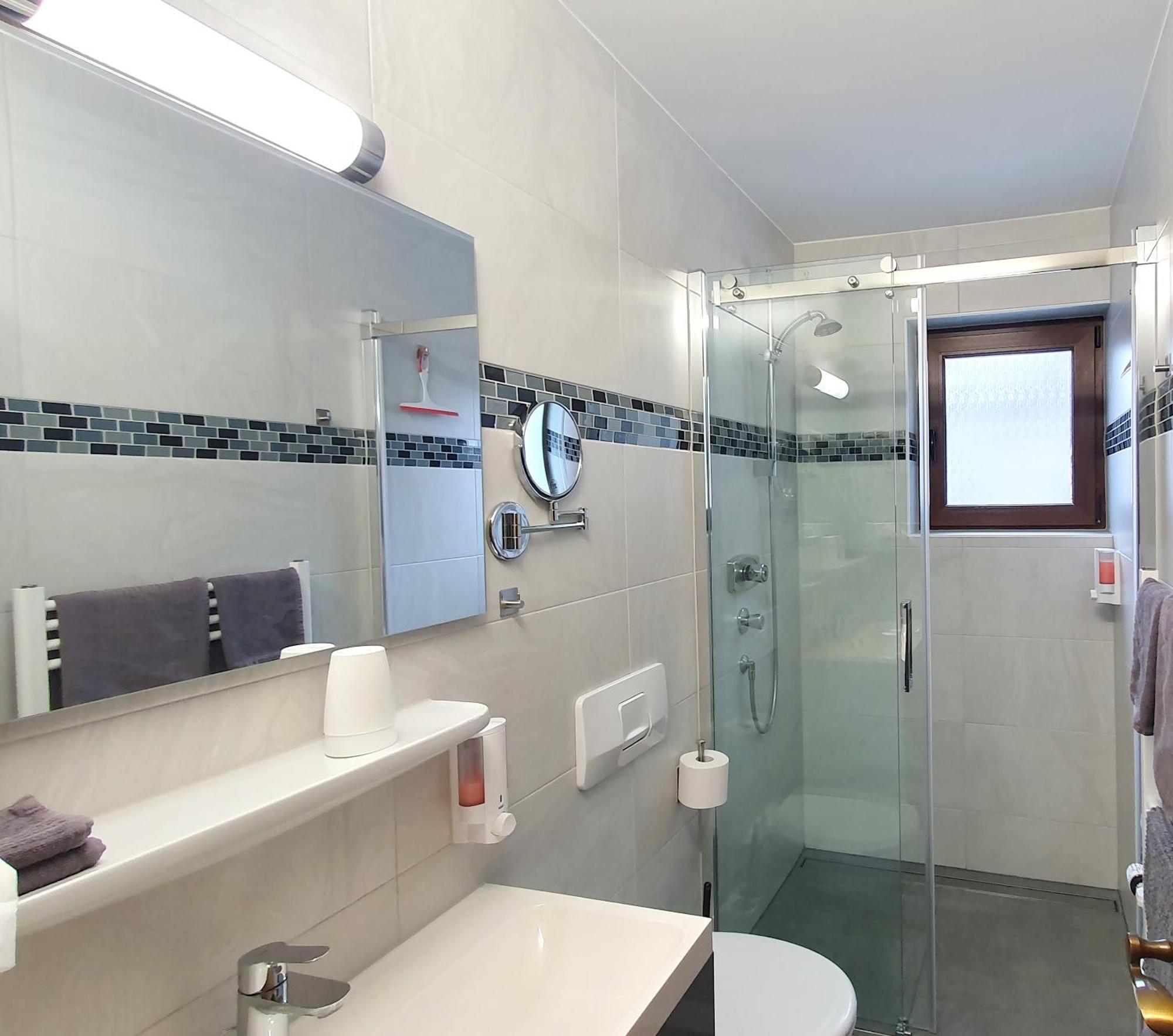 Hotel Garni Haus Alpine - Chiemgau Karte Inkl Ruhpolding Dış mekan fotoğraf