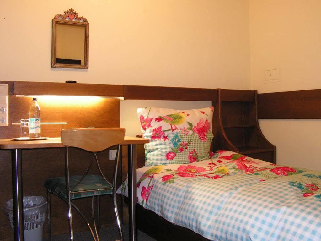 Hotel Garni Haus Alpine - Chiemgau Karte Inkl Ruhpolding Dış mekan fotoğraf